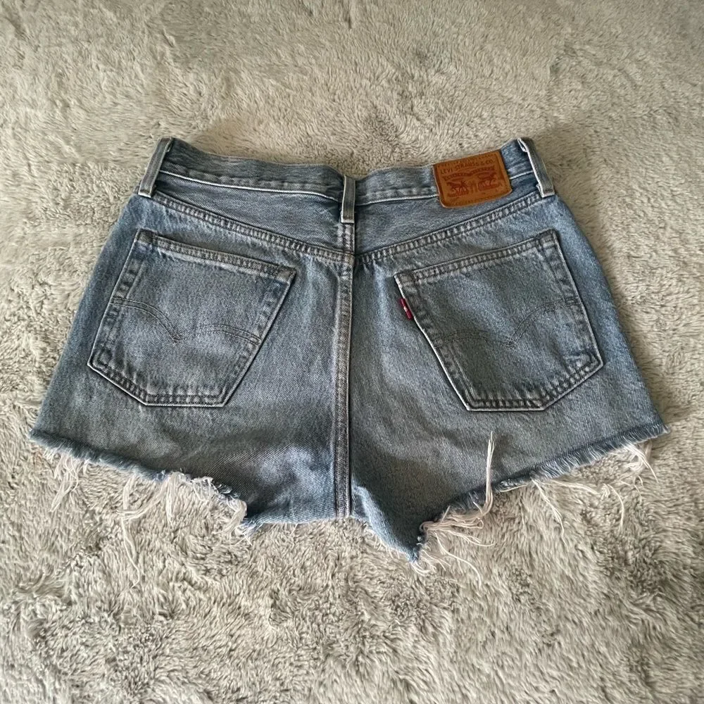 Levi’s 501 studded mini shorts size W28